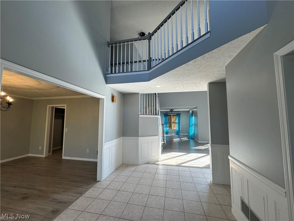 242 Ravenshollow Drive Cuyahoga Falls OH 44223