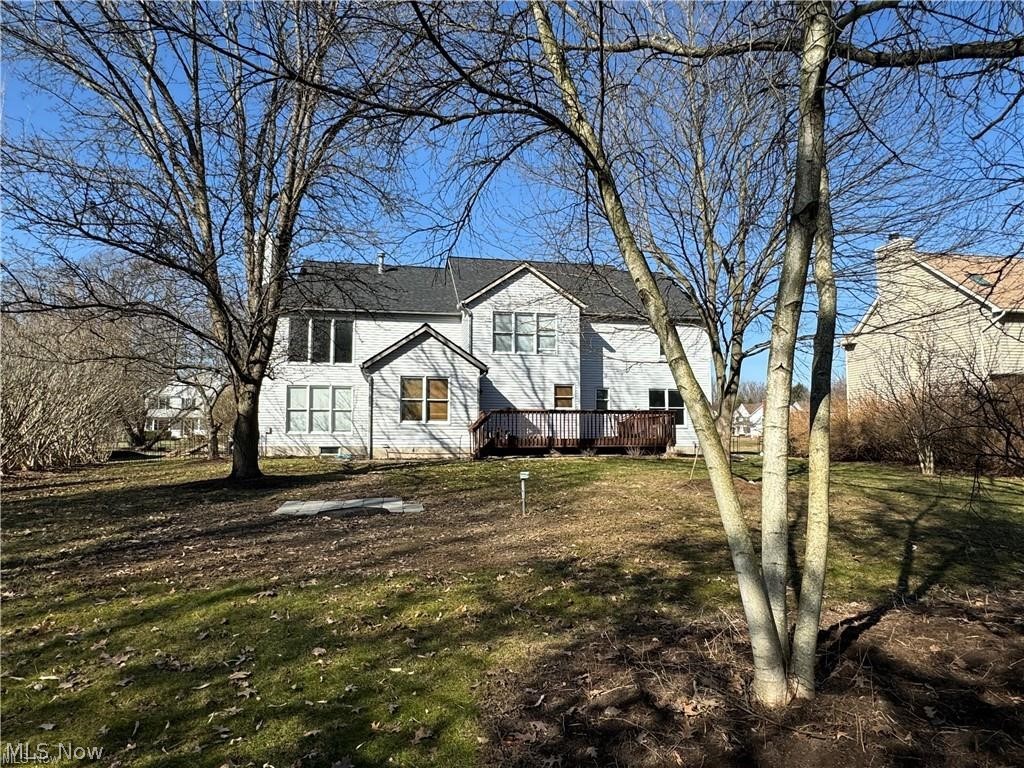 242 Ravenshollow Drive Cuyahoga Falls OH 44223