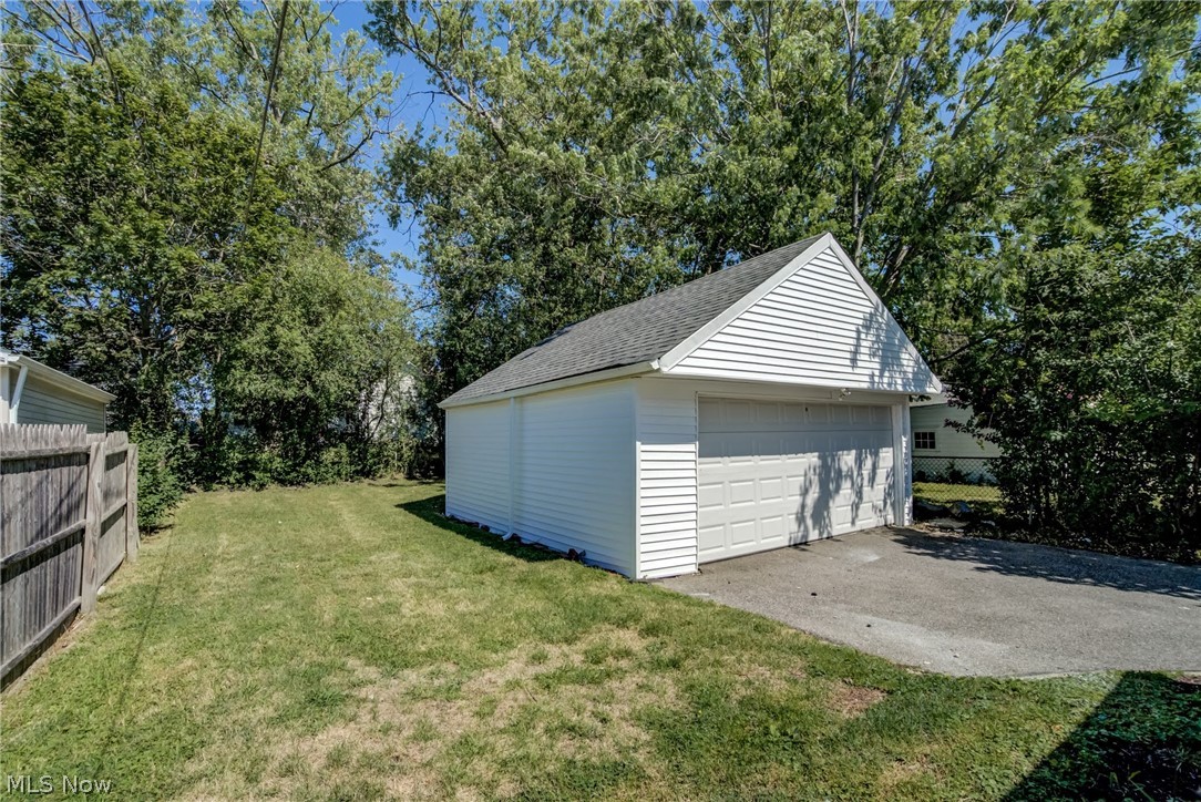 541 Helper Drive Bedford OH 44146