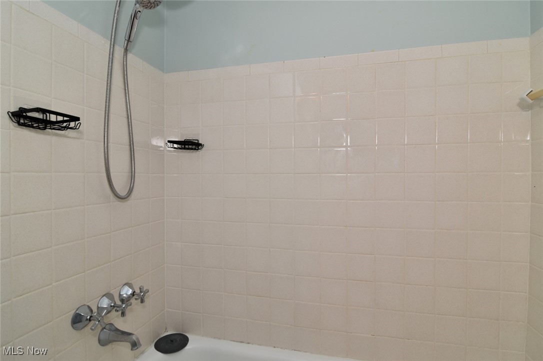 33924 Linden Drive Solon OH 44139