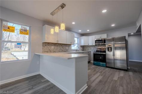 34469 Roberts Road Eastlake OH 44095