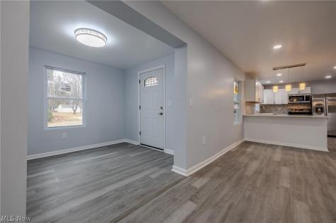 34469 Roberts Road Eastlake OH 44095