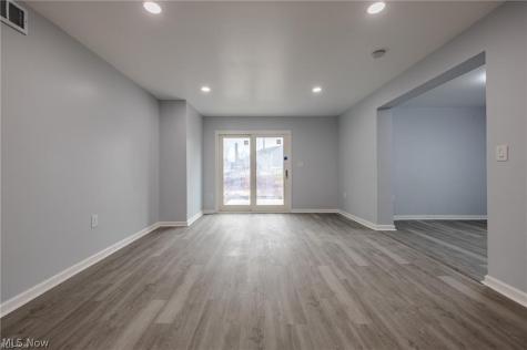 34469 Roberts Road Eastlake OH 44095