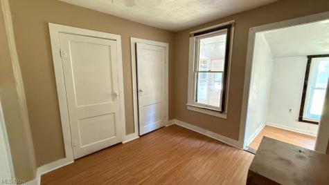 629 Portage Lakes Drive Akron OH 44319