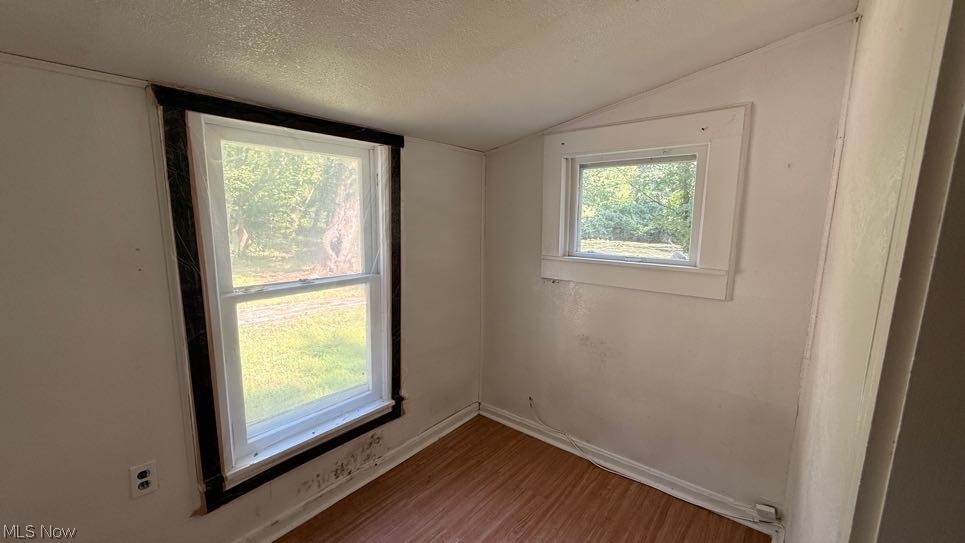 629 Portage Lakes Drive Akron OH 44319