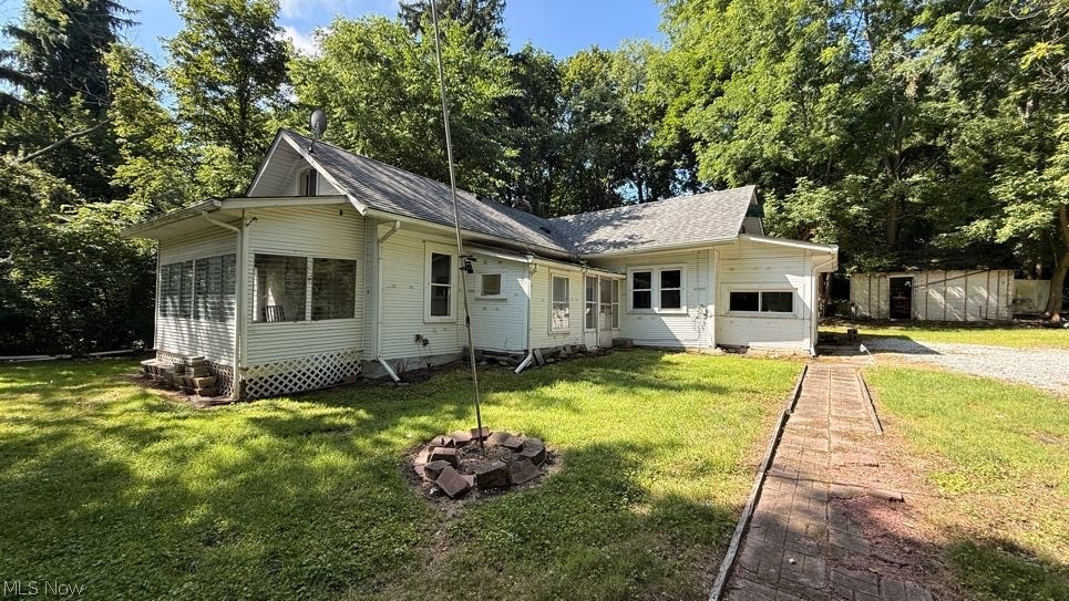 629 Portage Lakes Drive Akron OH 44319