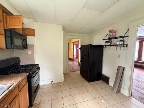 85 S Cleveland Avenue Mogadore OH 44260