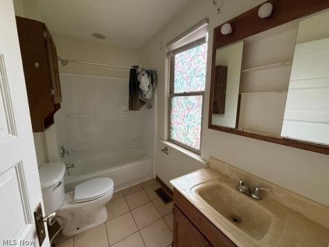 85 S Cleveland Avenue Mogadore OH 44260