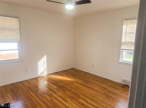 23718 Cedar Road Beachwood OH 44122