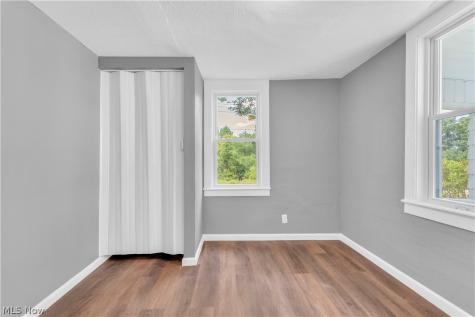 80 Egbert Road Bedford OH 44146