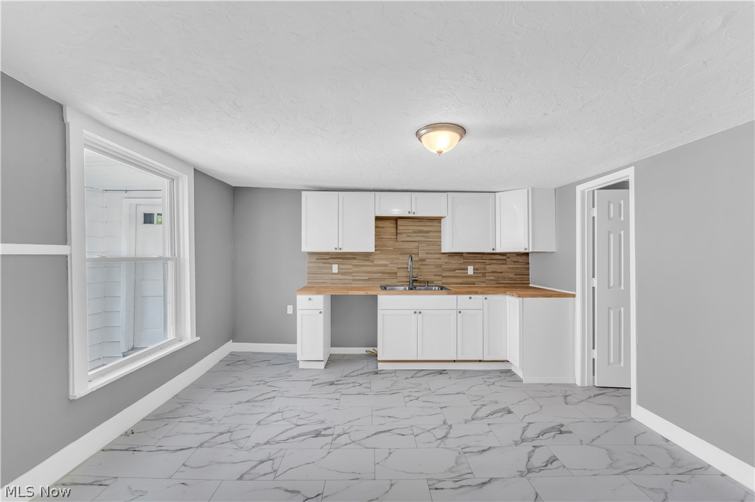 80 Egbert Road Bedford OH 44146