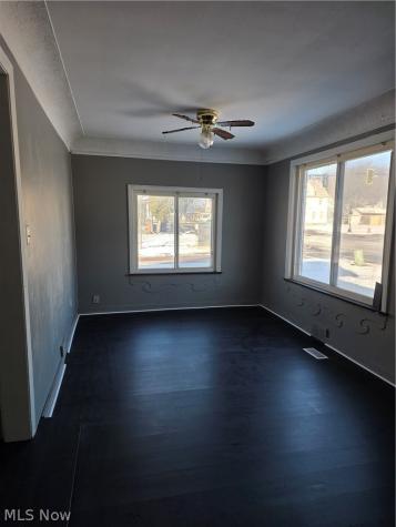 168 Lake Avenue Elyria OH 44035