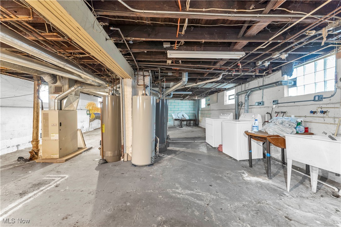 1289 W 115th Street Cleveland OH 44102