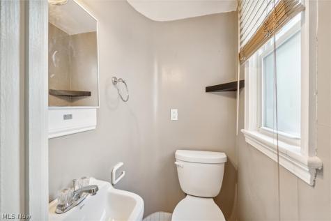 4016 Bayard Road South Euclid OH 44121