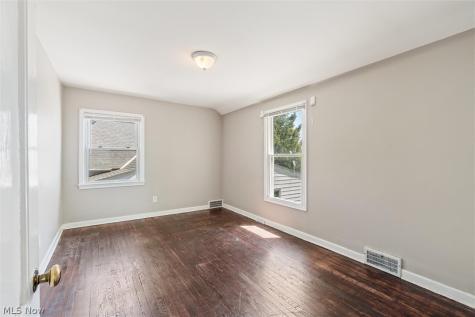 4016 Bayard Road South Euclid OH 44121