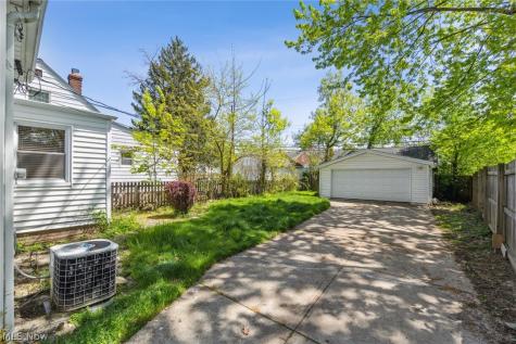 4016 Bayard Road South Euclid OH 44121