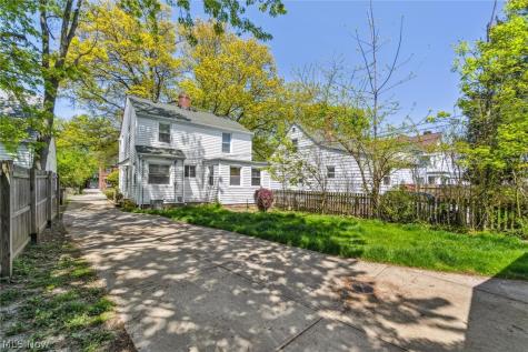 4016 Bayard Road South Euclid OH 44121