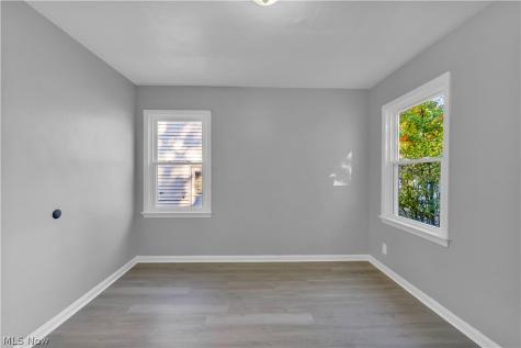 461 E 272nd Street Euclid OH 44132