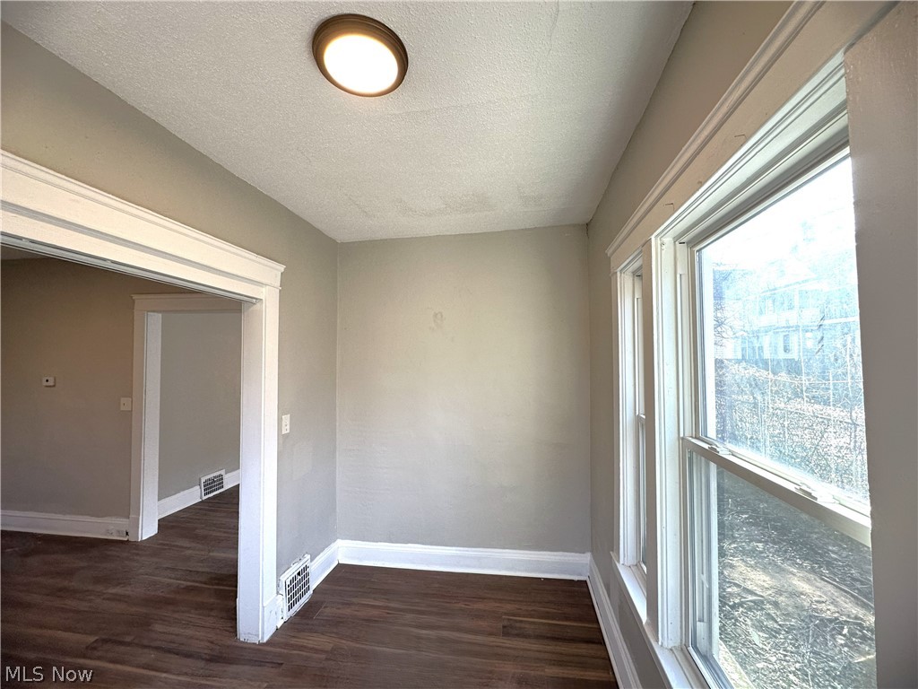 1672 Lockwood Avenue East Cleveland OH 44112