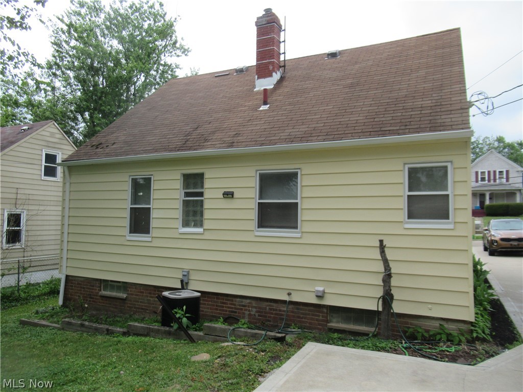 86 Cowles Avenue Bedford OH 44146