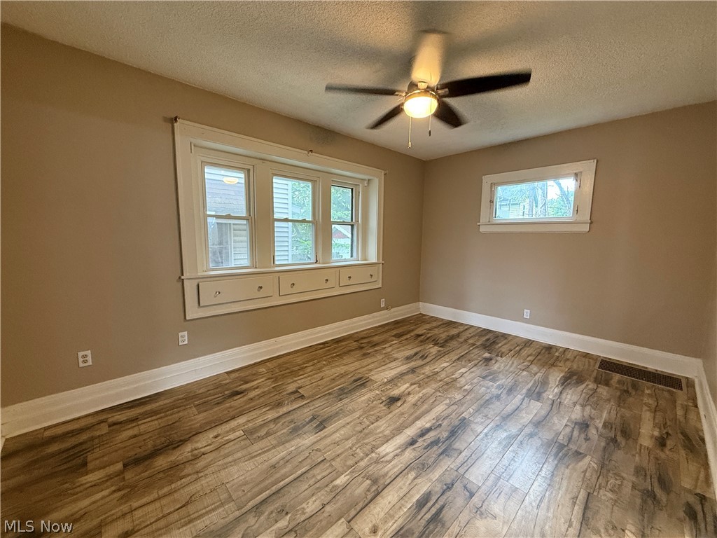 897 Polk Avenue Akron OH 44314