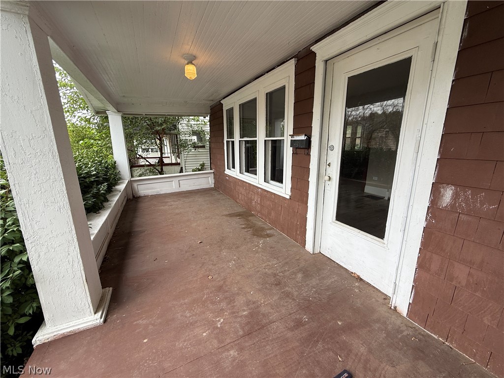 897 Polk Avenue Akron OH 44314