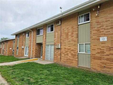 4820 Lee Road Cleveland OH 44128