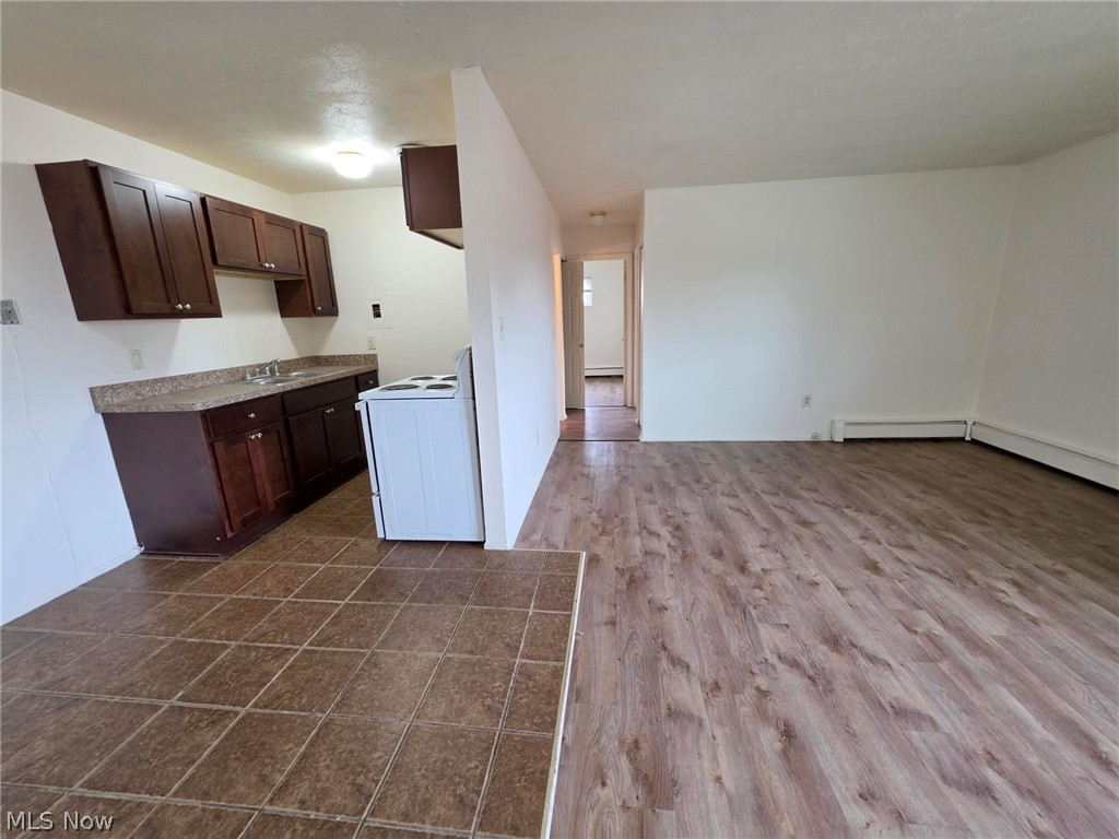 4820 Lee Road Cleveland OH 44128