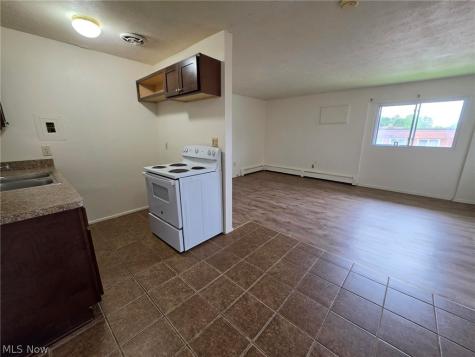 4820 Lee Road Cleveland OH 44128