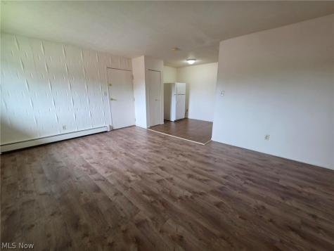 4820 Lee Road Cleveland OH 44128