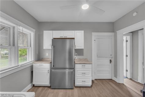 19600 Arrowhead Avenue Cleveland OH 44119