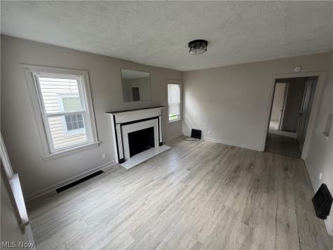 1123 15th Street NE Canton OH 44705