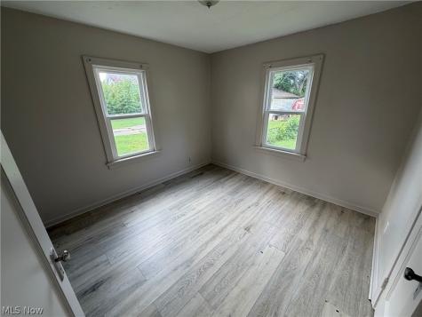 1123 15th Street NE Canton OH 44705