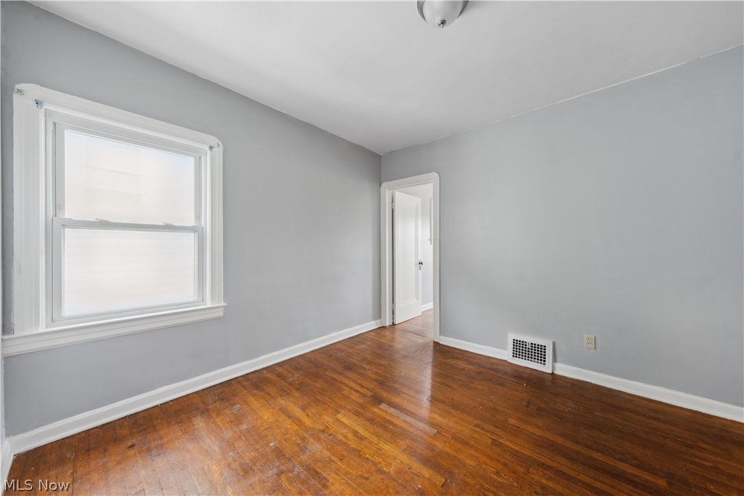 3740 E 151st Street Cleveland OH 44120