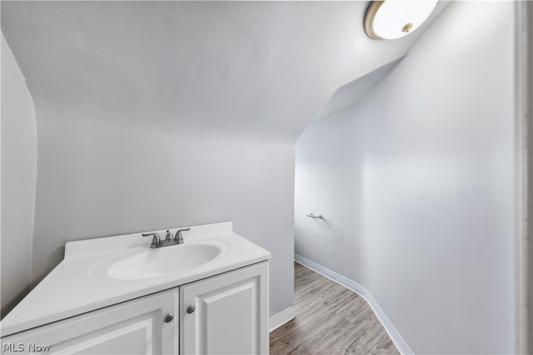 3740 E 151st Street Cleveland OH 44120