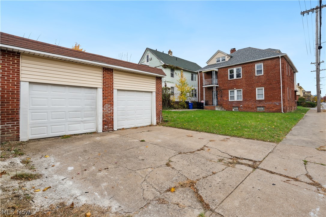 3740 E 151st Street Cleveland OH 44120