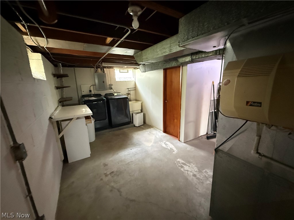 16223 Bardbury Avenue Middleburg Heights OH 44130