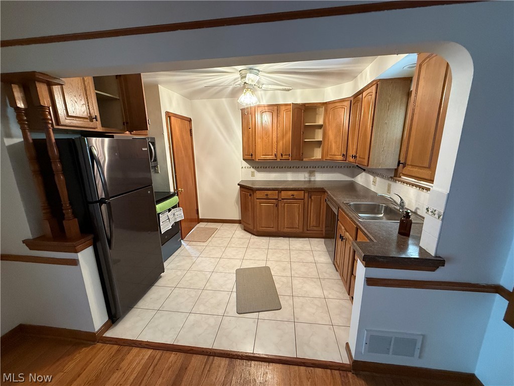 16223 Bardbury Avenue Middleburg Heights OH 44130