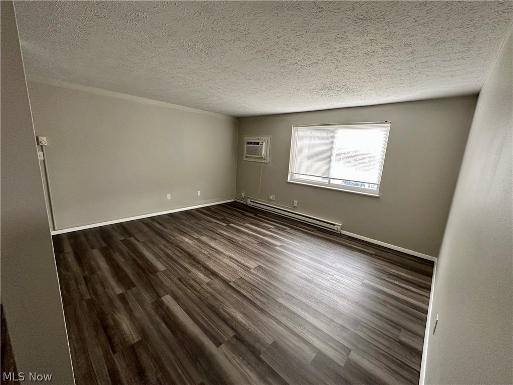 660 S Shore Court Vermilion OH 44089