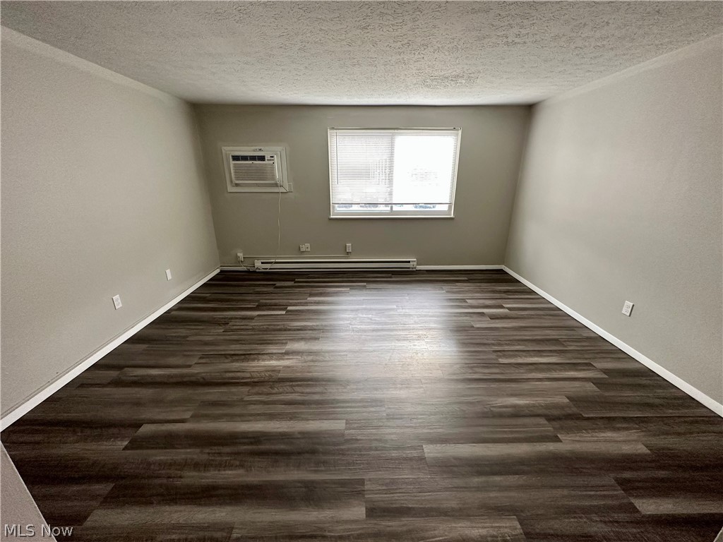 660 S Shore Court Vermilion OH 44089
