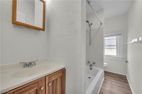 2018 W 100th Street Cleveland OH 44102