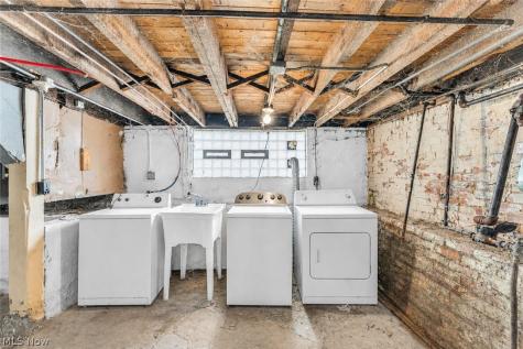 2018 W 100th Street Cleveland OH 44102