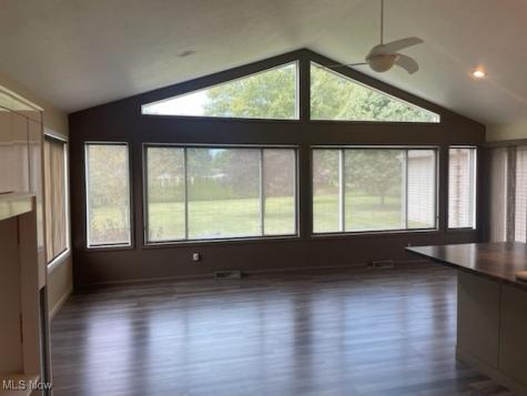 6235 Beverly Avenue NE Canton OH 44721