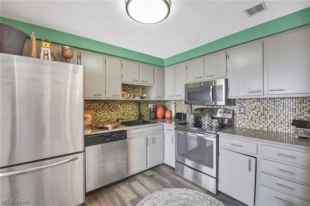 10301 Lake Avenue Cleveland OH 44102
