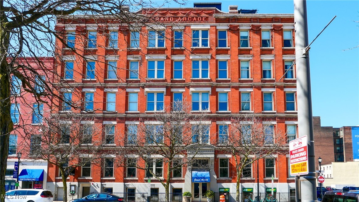 408 W St. Clair Street Cleveland OH 44113