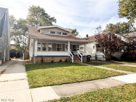 9812 Robinson Avenue Garfield Heights OH 44125