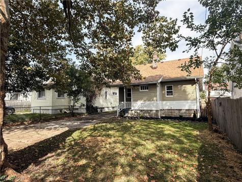 9812 Robinson Avenue Garfield Heights OH 44125