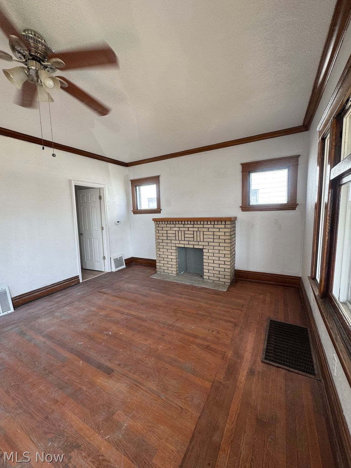 454 Lexington Avenue Youngstown OH 44504