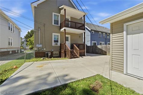 1293 Jackson Avenue Lakewood OH 44107