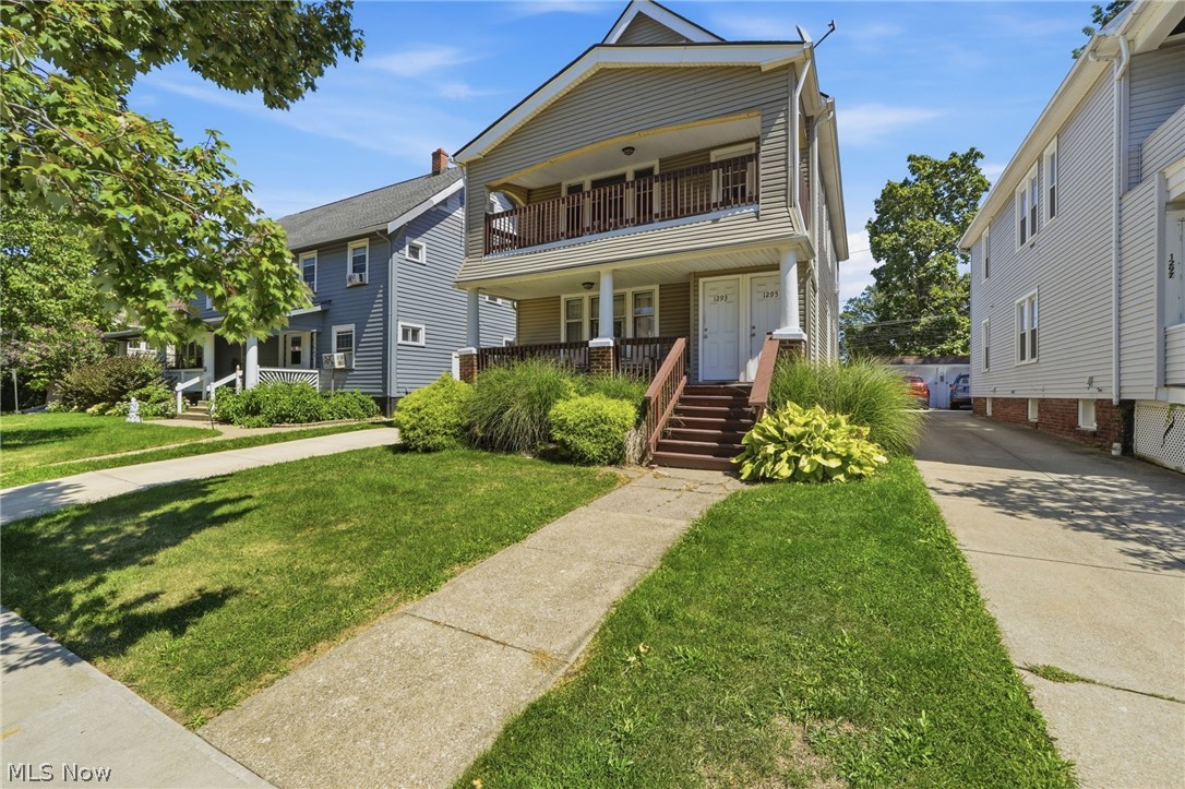 1293 Jackson Avenue Lakewood OH 44107